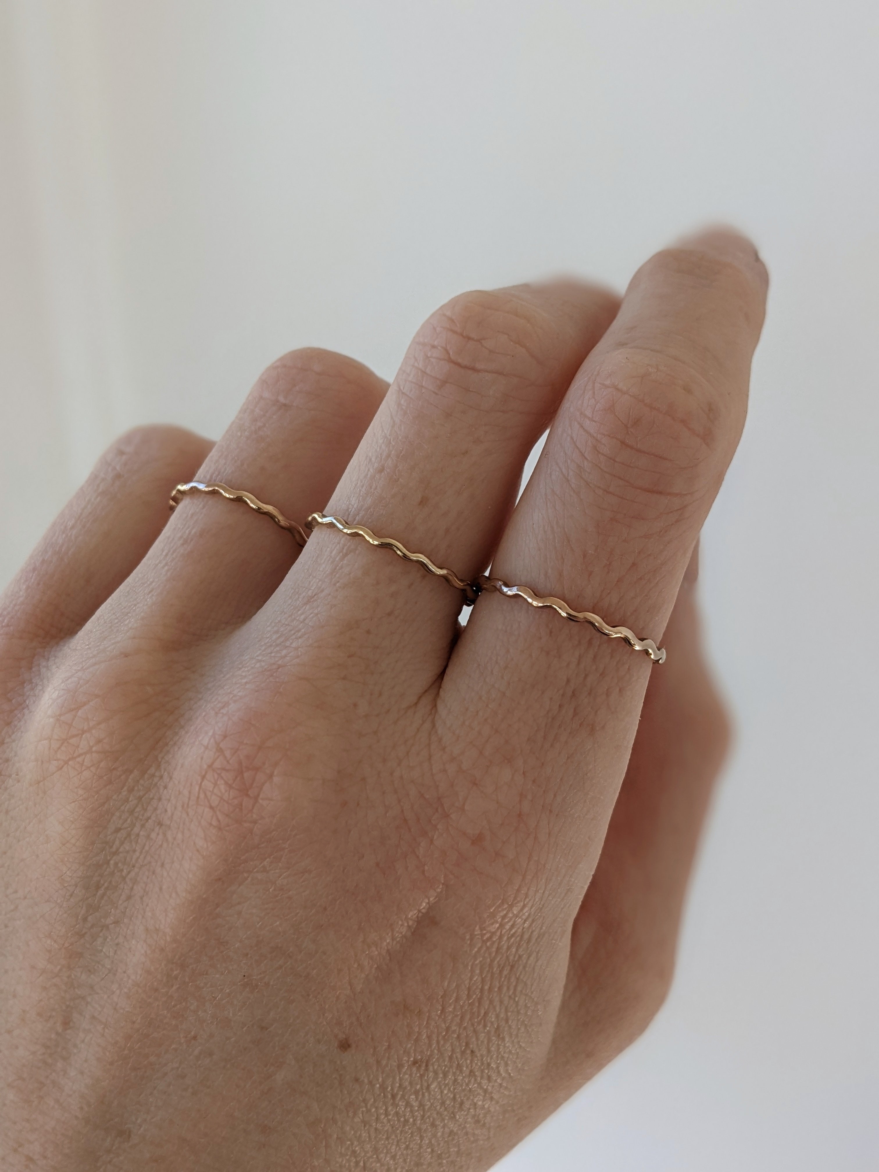 Ripple Stacking Ring – Vanderzee.ca
